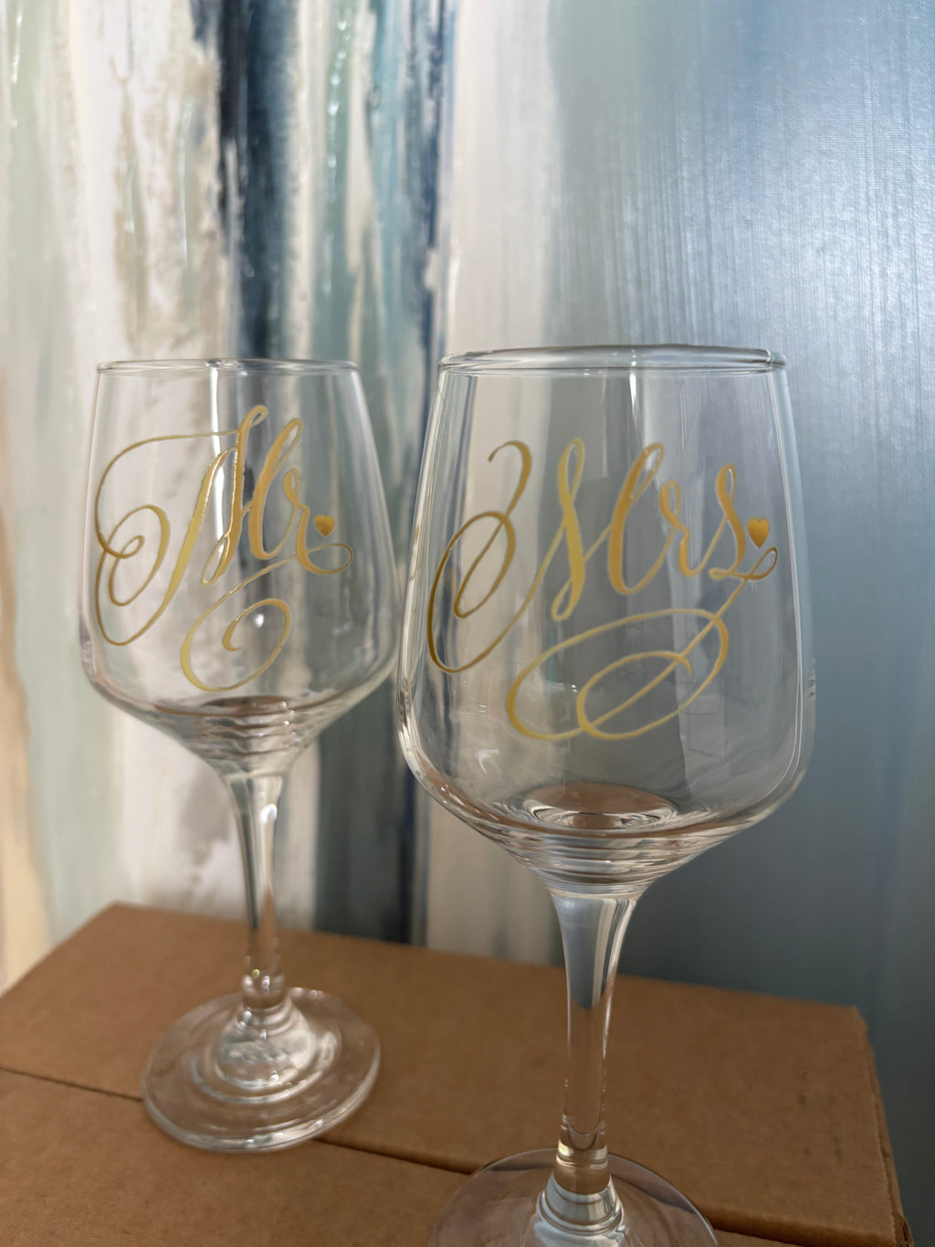 Mr. & Mrs. Wine Glass (Size 9.5oz)
